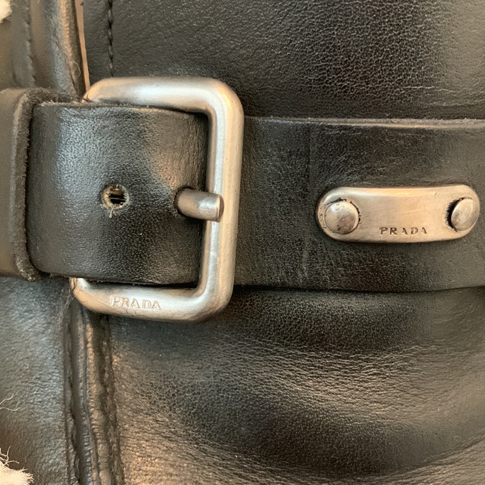 Prada Shoes - Picture 5 of 8